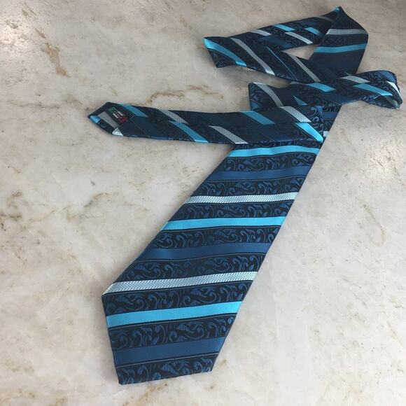 BERLIONI REGIMENT TIE - Picture 2 of 12